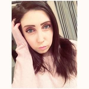 Meet your Posher, Kelli